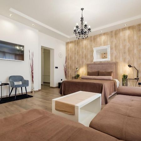 Central Business Apartments Exclusive Belgrado Esterno foto