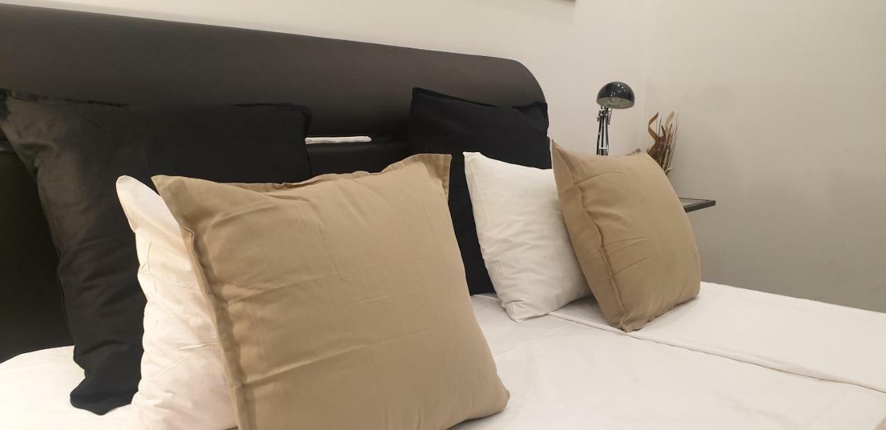 Central Business Apartments Exclusive Belgrado Esterno foto