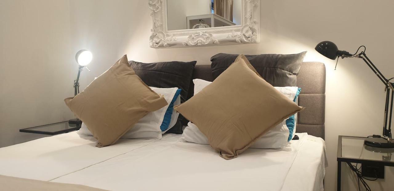 Central Business Apartments Exclusive Belgrado Esterno foto