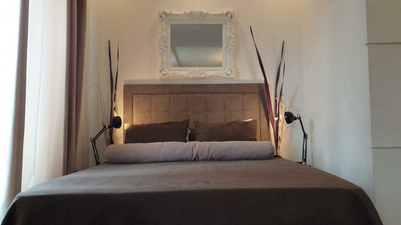 Central Business Apartments Exclusive Belgrado Esterno foto