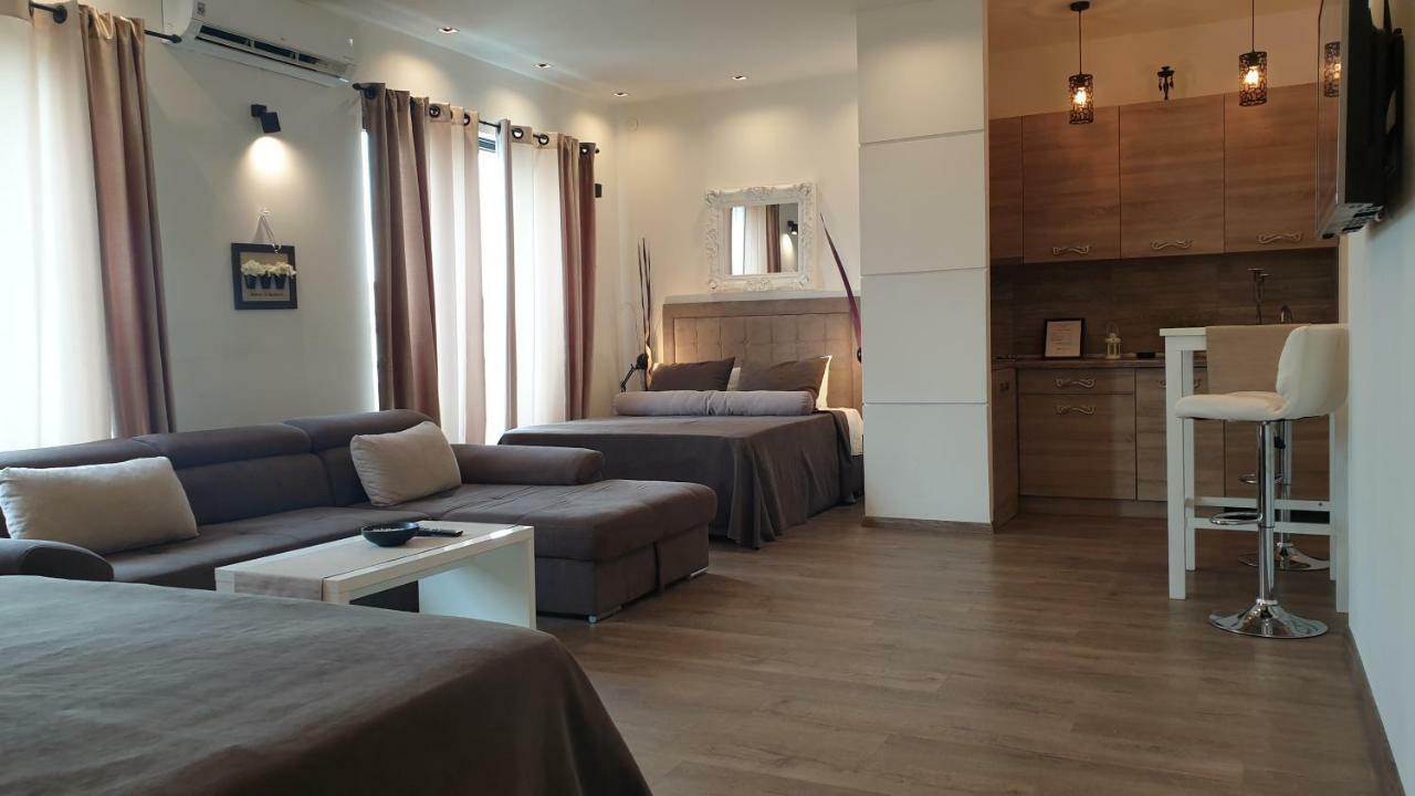 Central Business Apartments Exclusive Belgrado Esterno foto