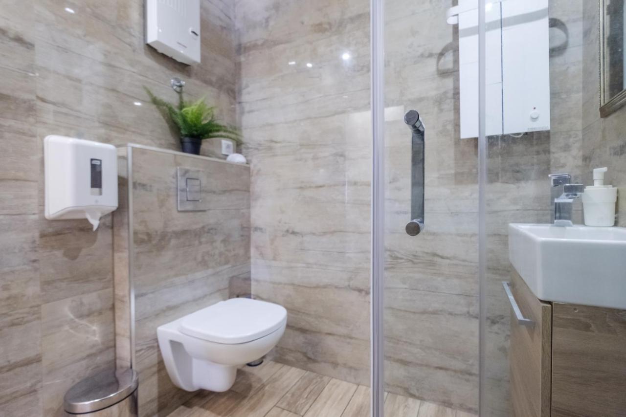Central Business Apartments Exclusive Belgrado Esterno foto