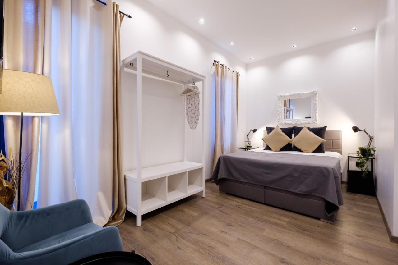 Central Business Apartments Exclusive Belgrado Esterno foto