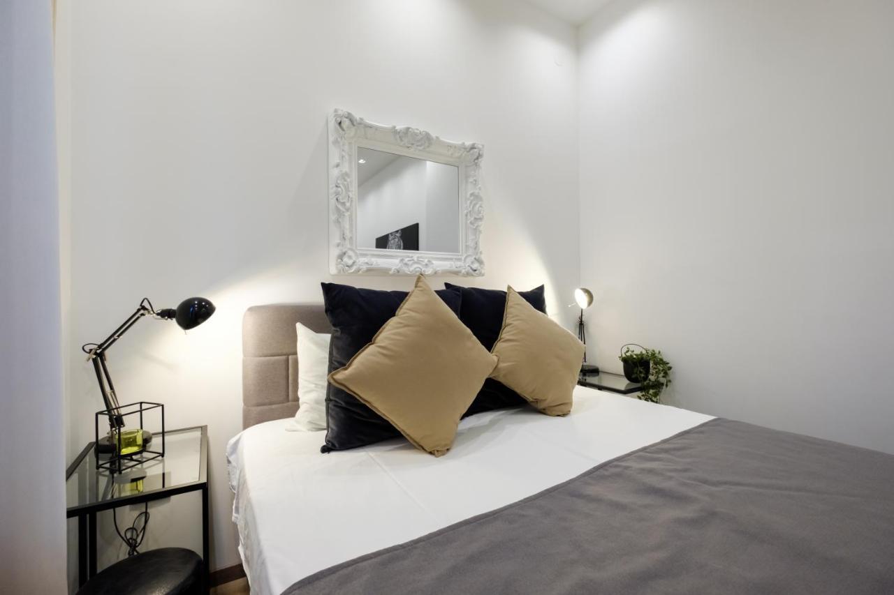 Central Business Apartments Exclusive Belgrado Esterno foto