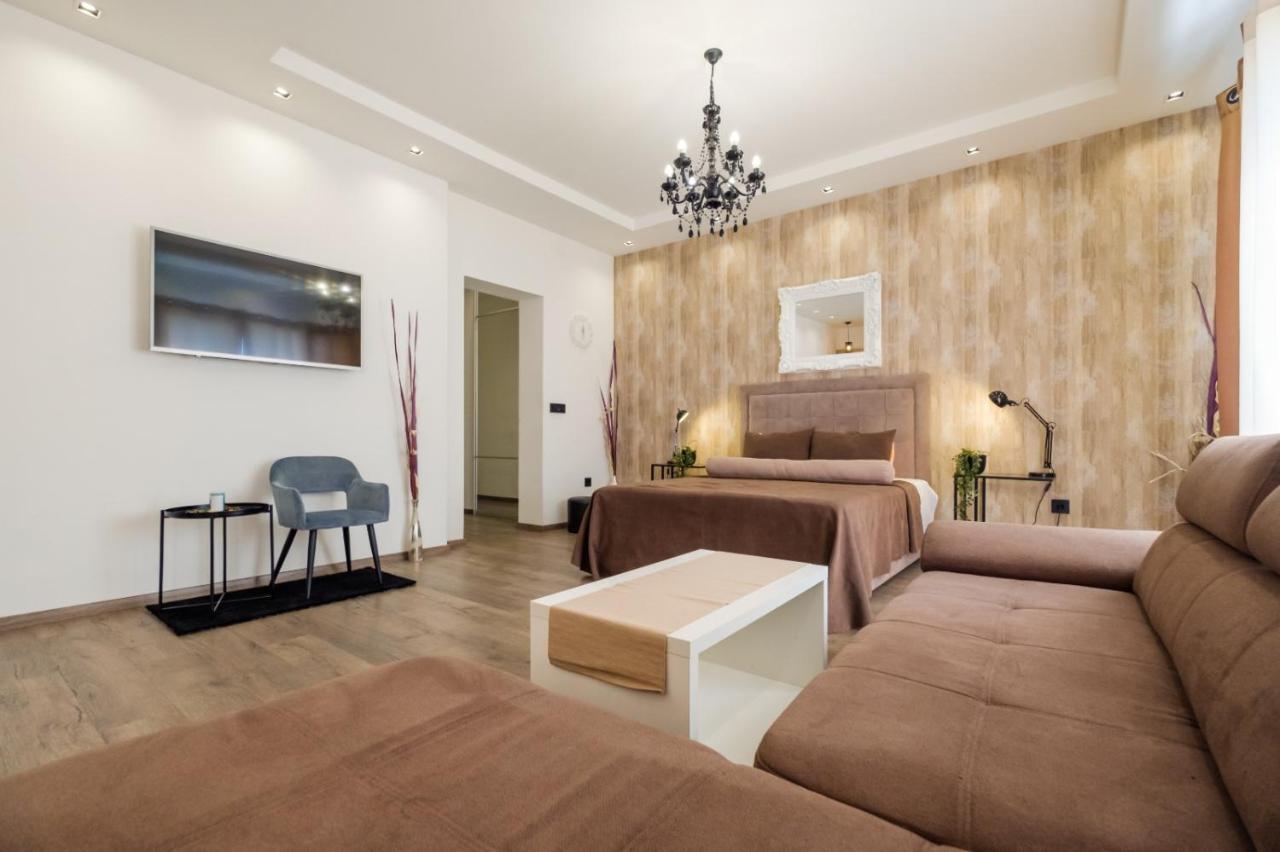 Central Business Apartments Exclusive Belgrado Esterno foto